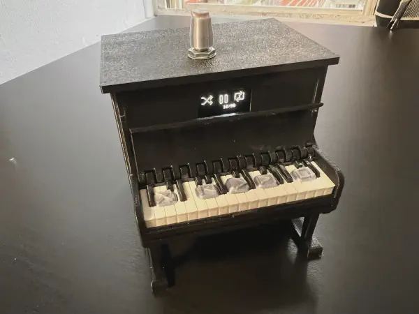 Piano Music Box